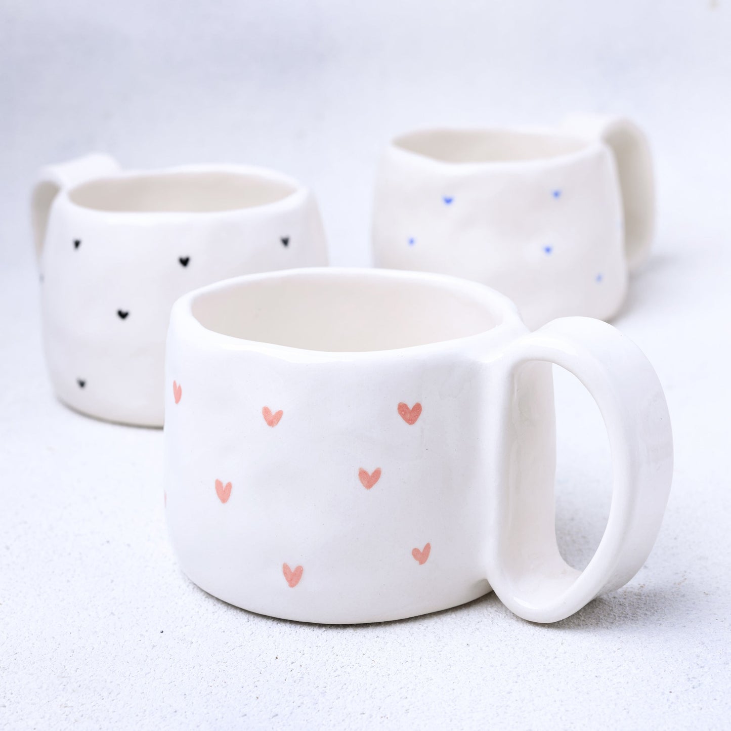 Hanin Pottery Cup Black Hearts