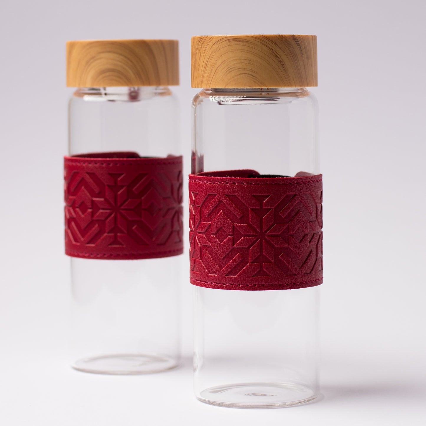 Sadu Glass Water Bottle Maroon